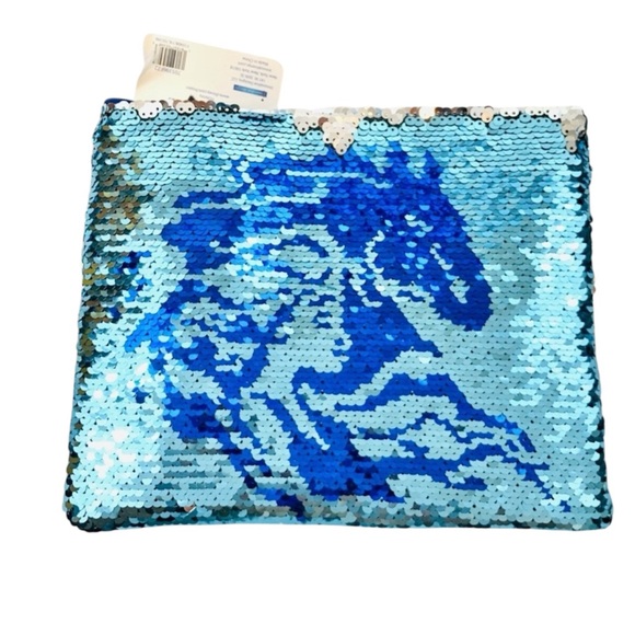 Frozen II Blue and Silver Sequin Pencil Case NWT - Picture 1 of 5